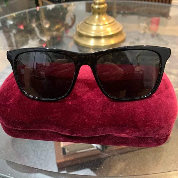 Gucci Sunglasses: GG0381S - Picture 1 of 4
